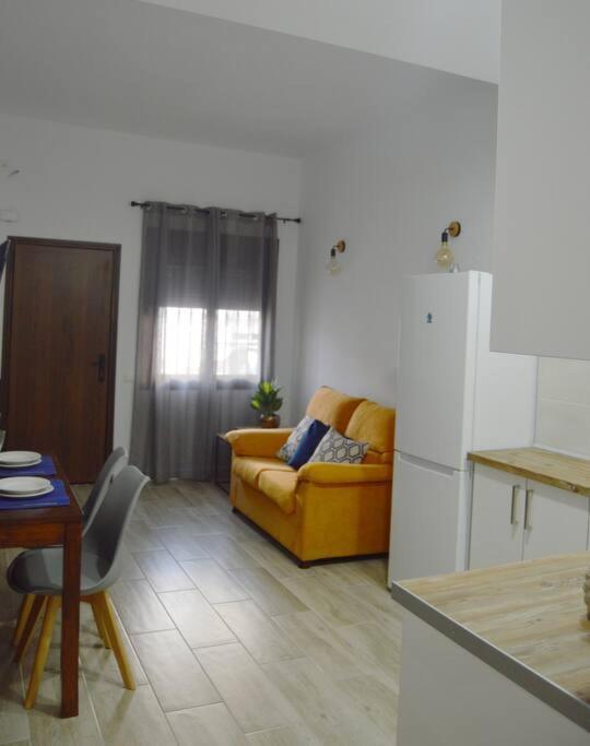 Apartamento Ana'S Cerca Del Parque Tecnologico Málaga Kültér fotó